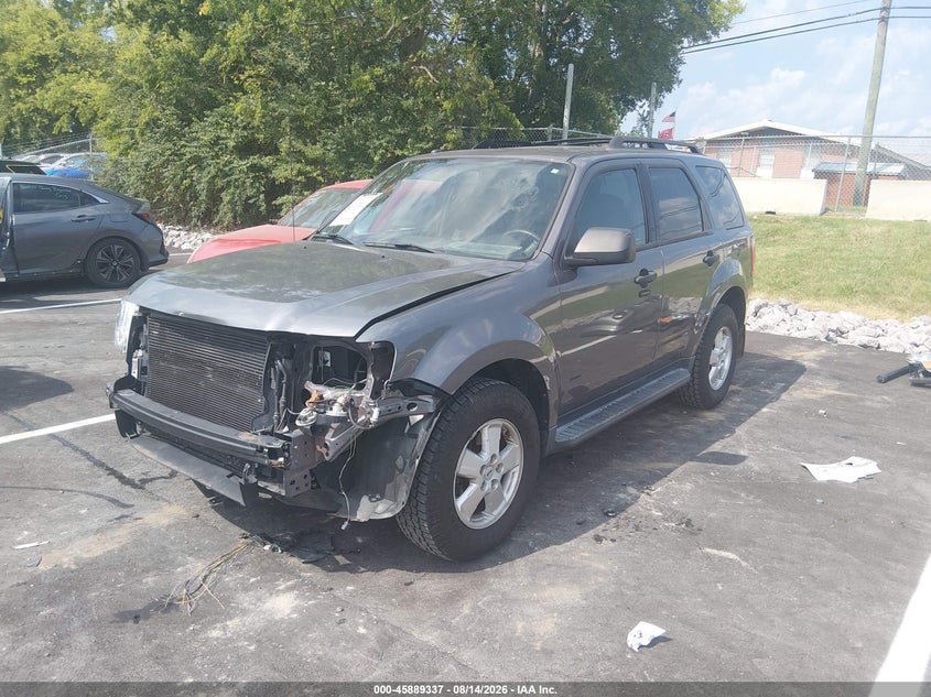 2011 FORD ESCAPE auction photo 2