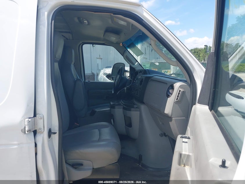2013 FORD TRANSIT VAN 4.6L V-8 225HP