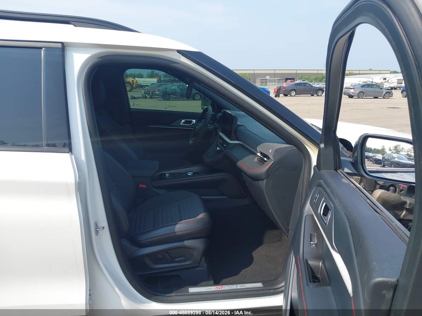 2026 FORD EXPLORER auction photo 5