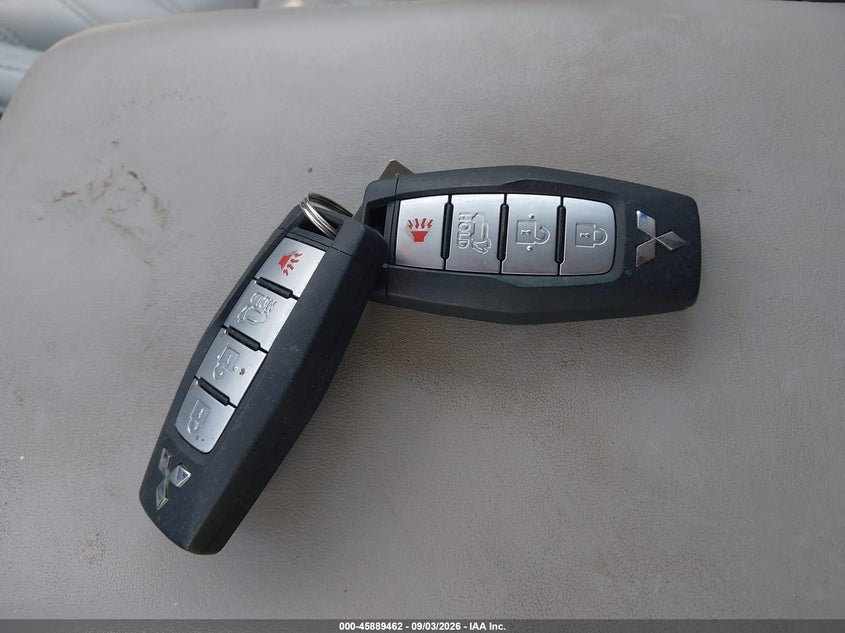 MITSUBISHI OUTLANDER 2024 VIN JA4J4WA86RZ071870