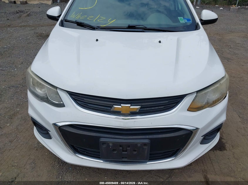 2017 CHEVROLET SONIC auction photo 6