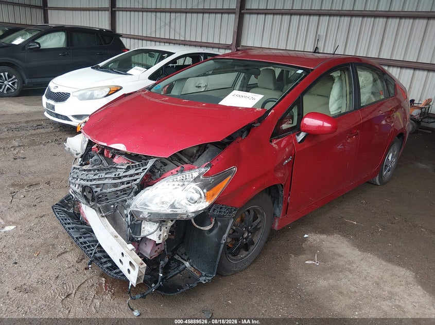 2014 Toyota Prius, Front End, IAAI, VIN JTDKN3DU5E1737673 — photo 2