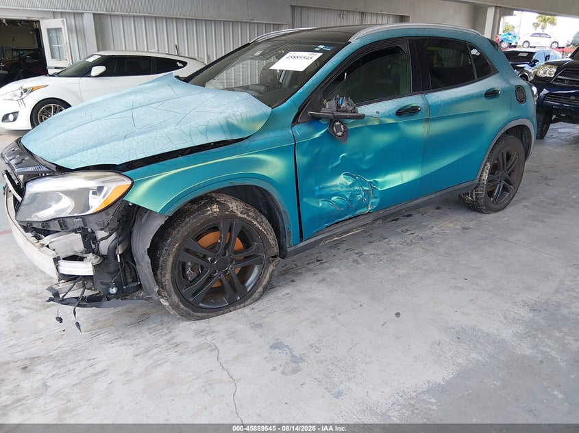 2016 MERCEDES-BENZ GLA 250 auction photo 2