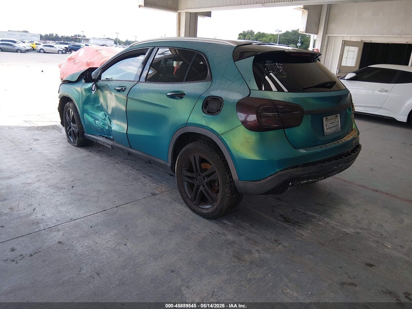 2016 MERCEDES-BENZ GLA 250 auction photo 3