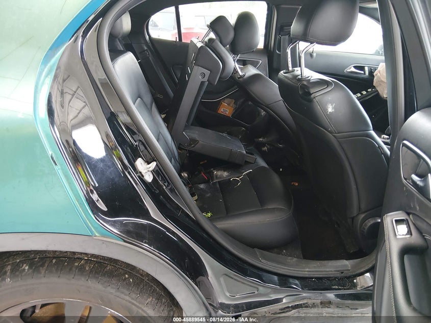 2016 MERCEDES-BENZ GLA 250 auction photo 8