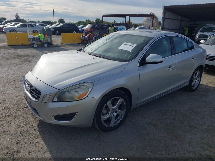 2012 VOLVO S60 auction photo 2