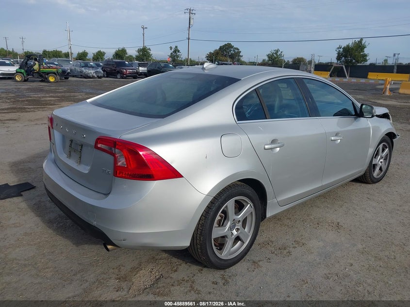 2012 VOLVO S60 auction photo 4
