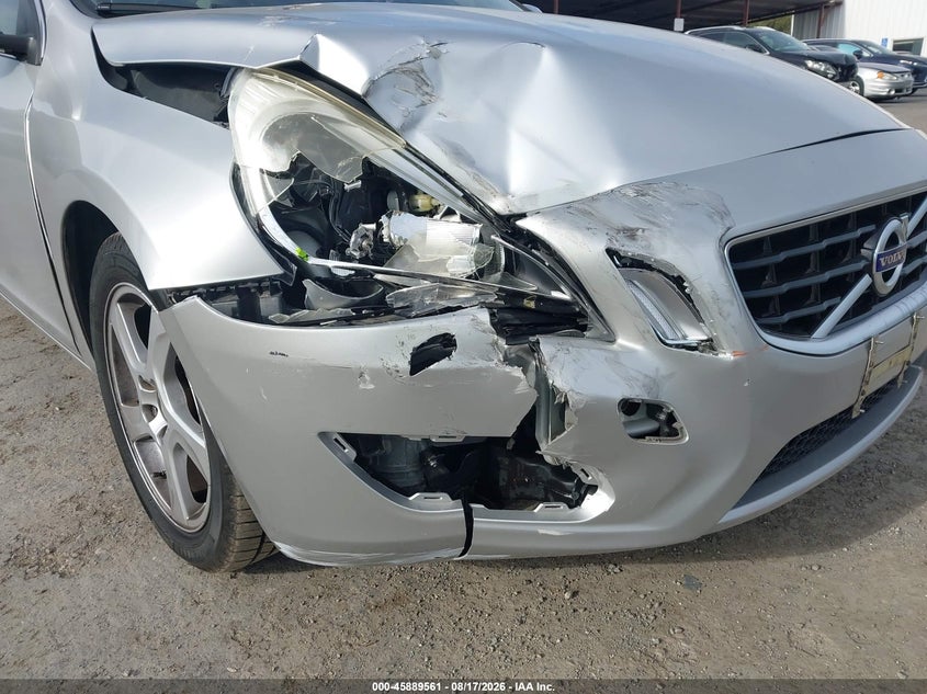 2012 VOLVO S60 auction photo 6