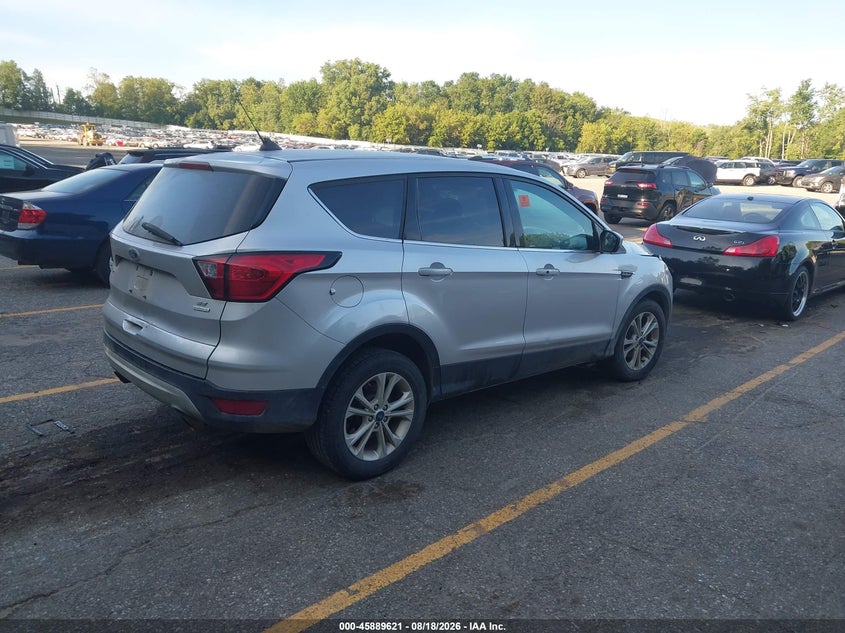 Vin: 1fmcu0gd3kub30792, lot: 46388655, ford escape se 20194