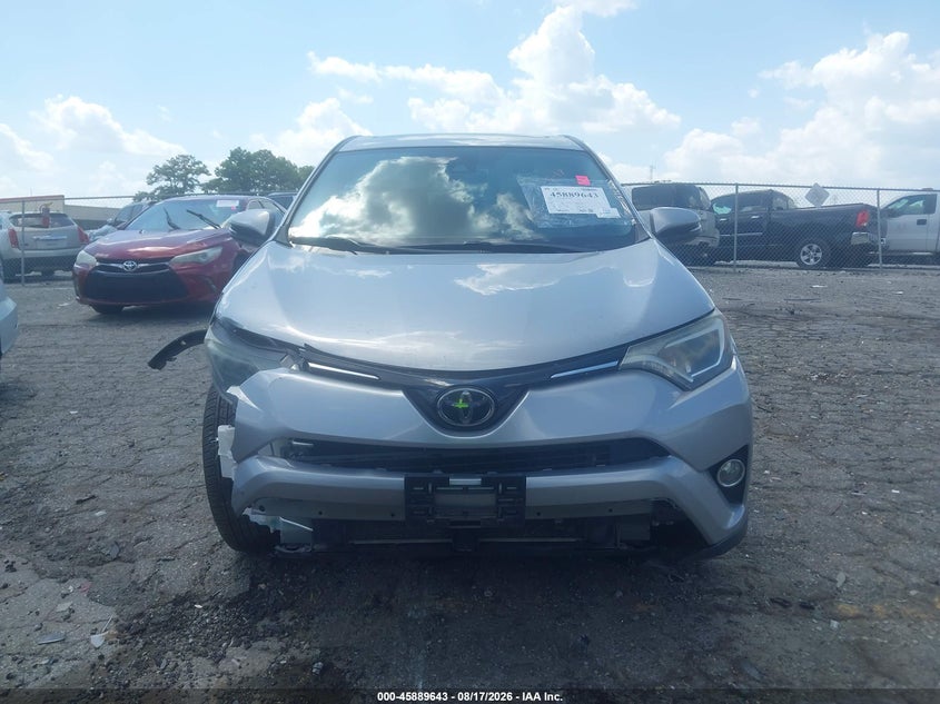 TOYOTA RAV4 - zdjęcie 13