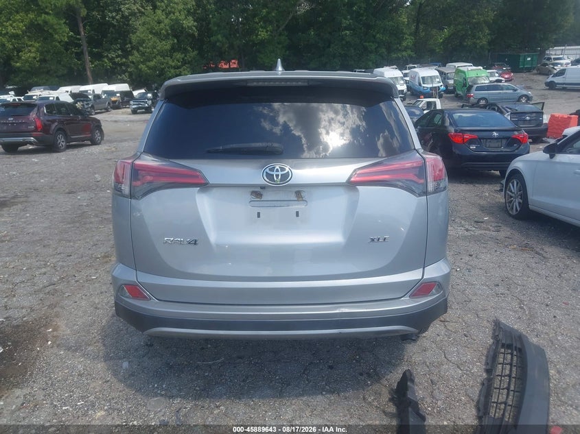 TOYOTA RAV4 - zdjęcie 17