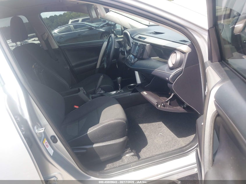 2018 TOYOTA RAV4 auction photo 5