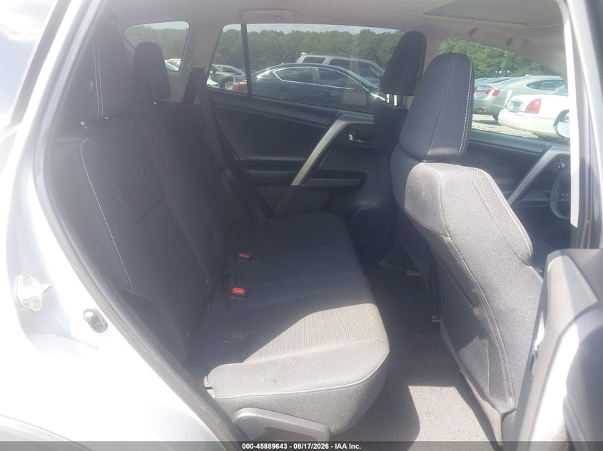 2018 TOYOTA RAV4 auction photo 8