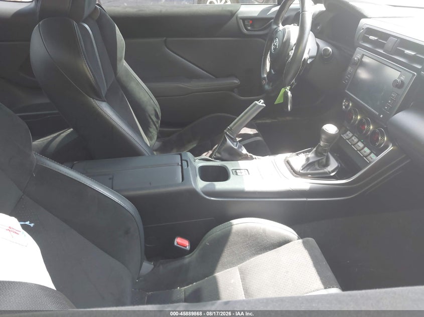 TOYOTA GR86 2023 VIN JF1ZNBF19P8760952