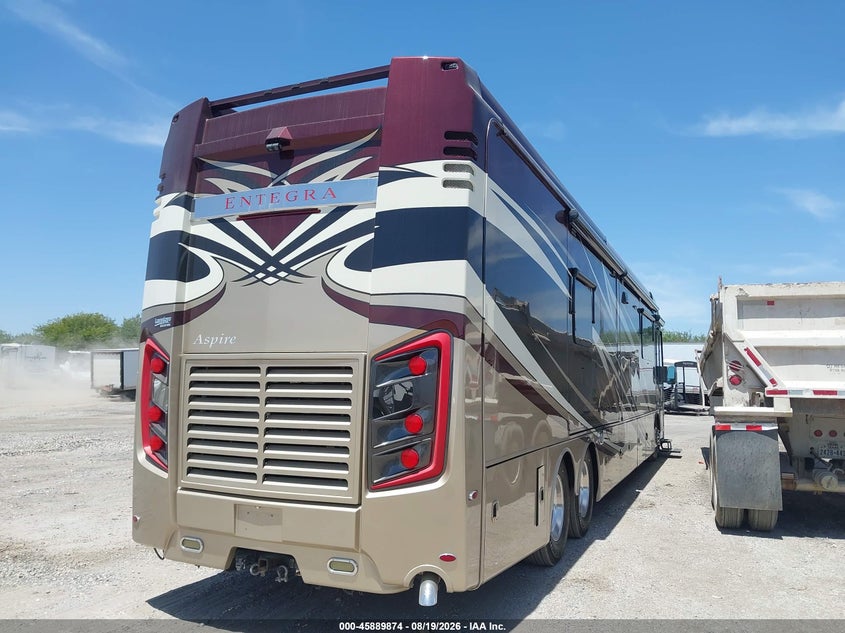 2017 SPARTAN MOTORS MOTORHOME auction photo 4