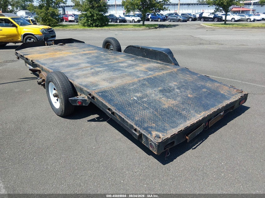 2015 SURE-TRAC TRAILER auction photo 3