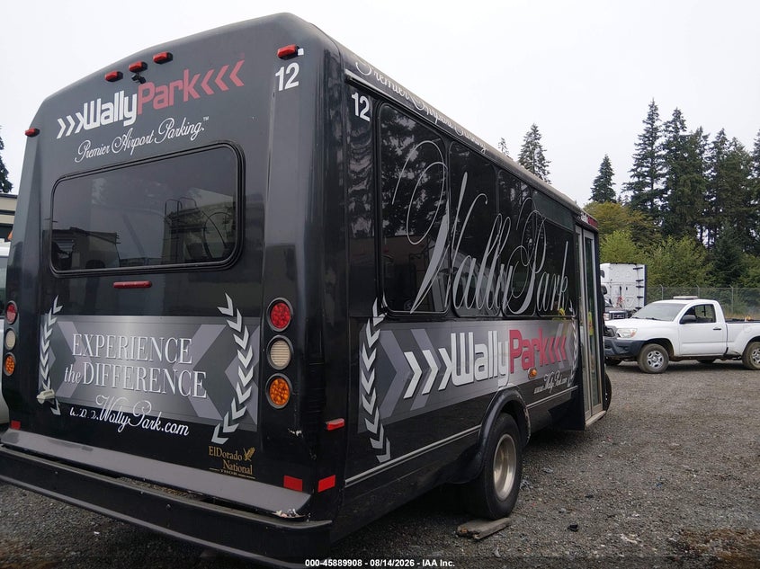 2011 FORD E-350 CUTAWAY auction photo 4