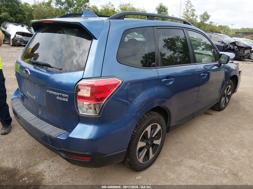 2017 SUBARU FORESTER auction photo 4