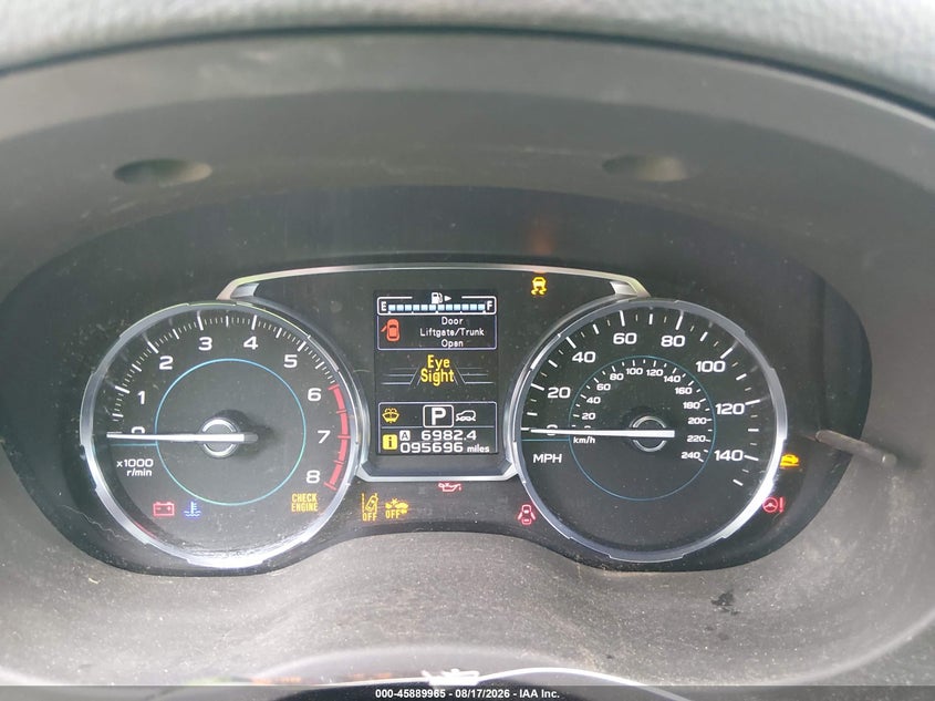 2017 SUBARU FORESTER auction photo 7