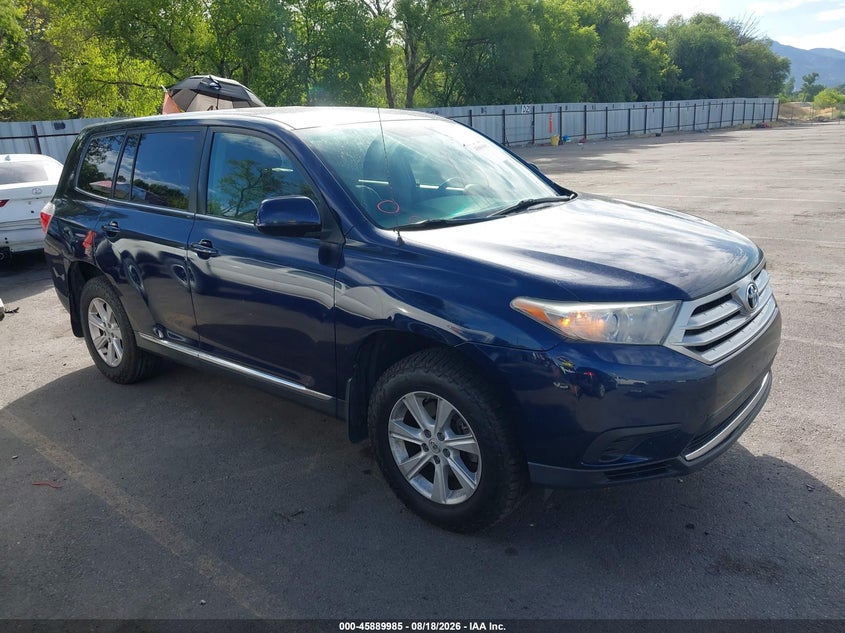 2011 TOYOTA HIGHLANDER auction photo 1