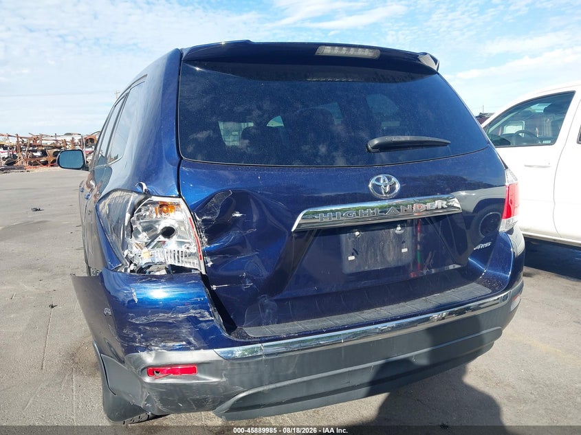 2011 TOYOTA HIGHLANDER auction photo 6