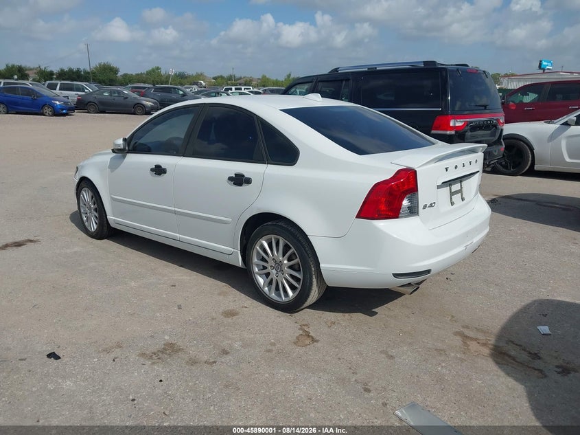 2011 VOLVO S40 auction photo 3