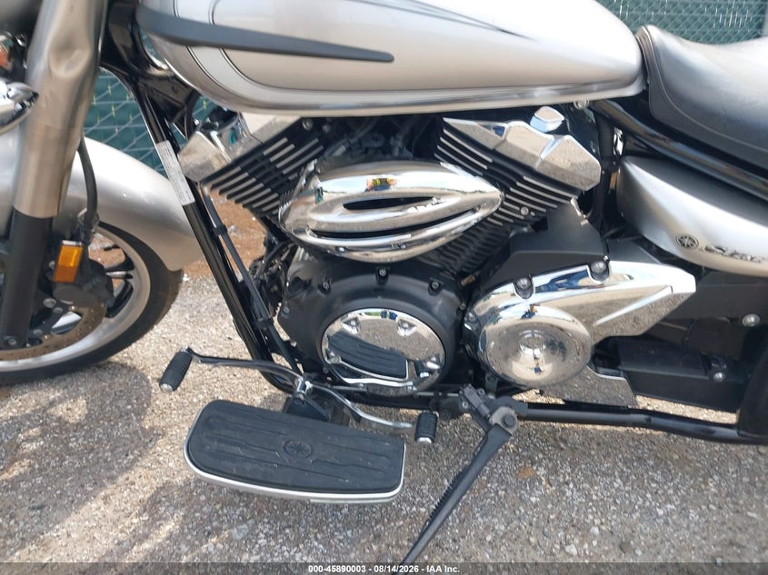 YAMAHA XVS950 2012