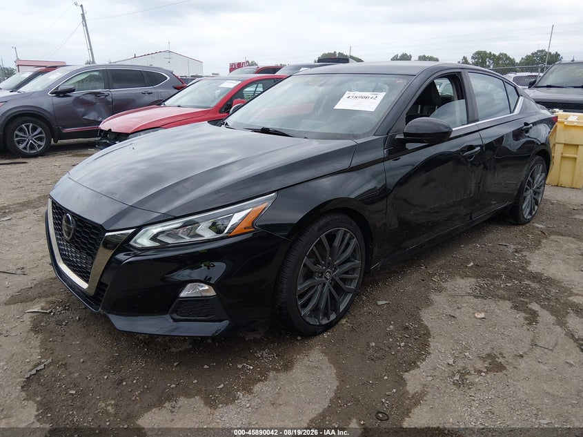 2019 Nissan Altima, Left Side, IAAI, VIN 1N4BL4CV8KC177076 — photo 2