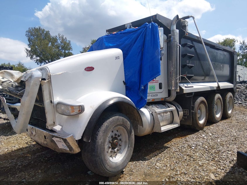 2019 PETERBILT 367 auction photo 2