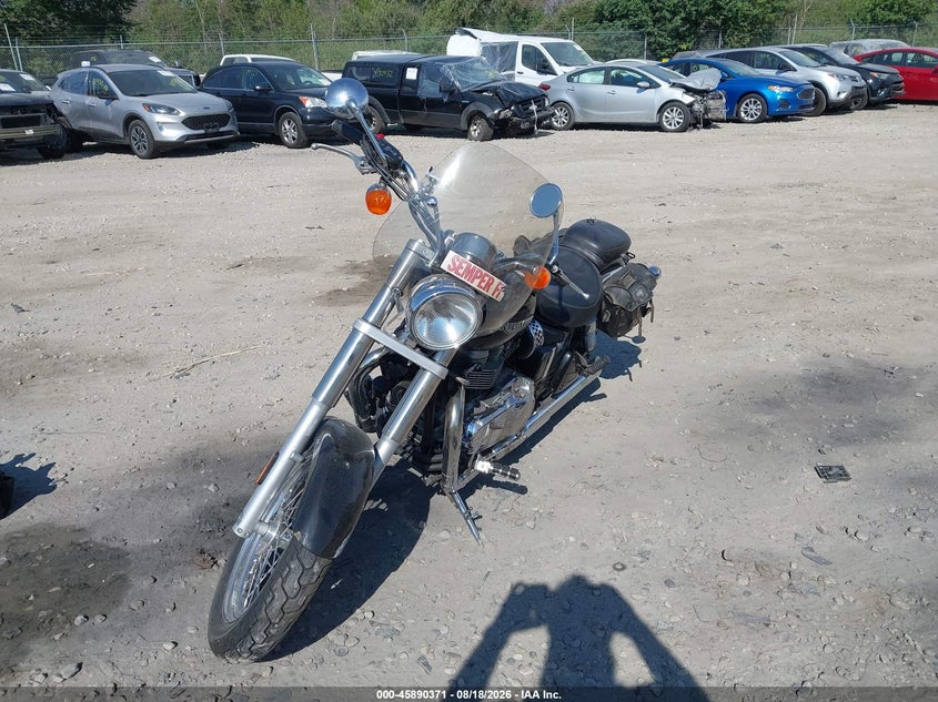 TRIUMPH BONNEVILLE 2006