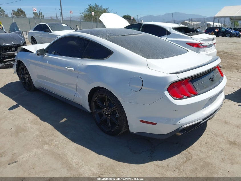FORD MUSTANG - zdjęcie 3