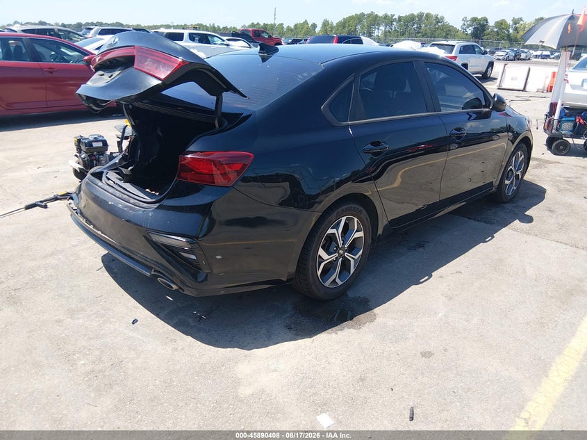 Vin: 3kpf24ad2me375821, lot: 46389442, kia forte lxs 20214