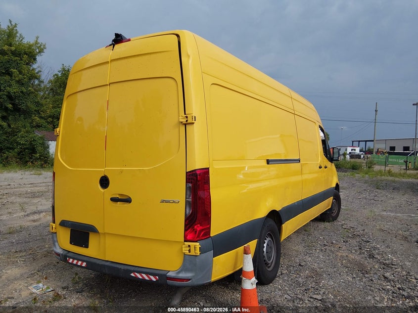 2021 MERCEDES-BENZ SPRINTER 2500 auction photo 4