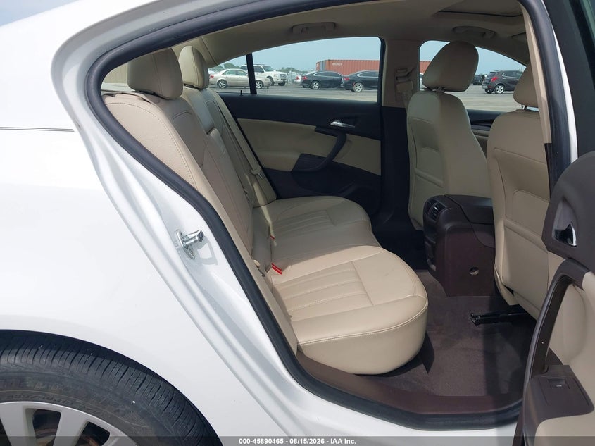 BUICK REGAL 2011 VIN W04GS5ECXB1065227
