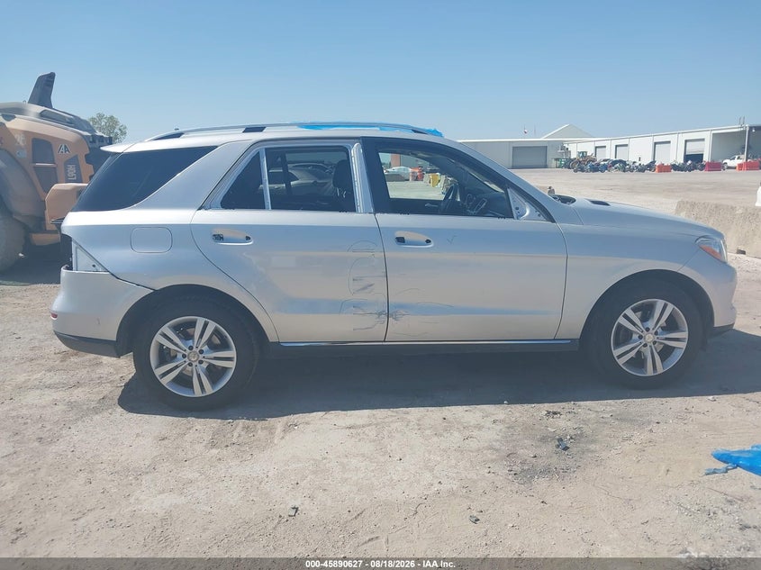 2015 MERCEDES-BENZ ML 350 auction photo 6