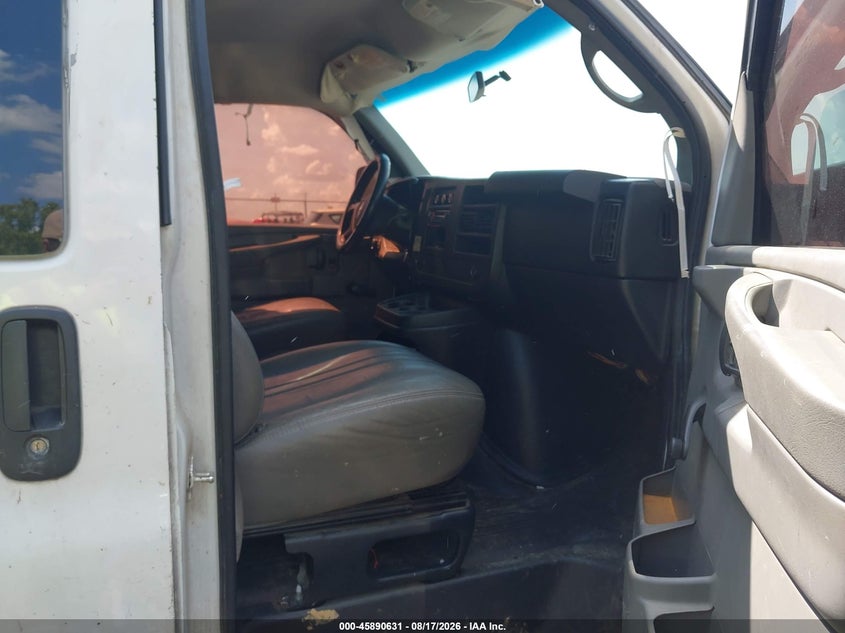 2012 CHEVROLET EXPRESS 1500 auction photo 5