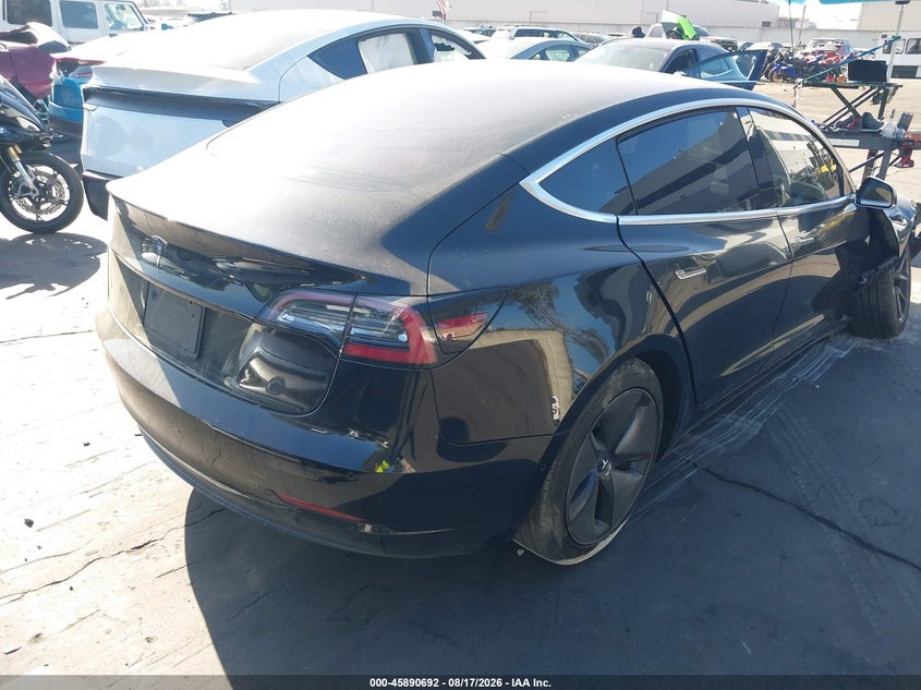 Vin: 5yj3e1ea2jf172037, lot: 46389726, tesla model 3 long range/mid range 20184