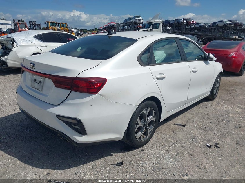 2021 KIA FORTE auction photo 4