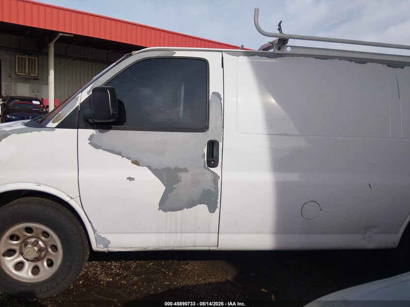 CHEVROLET EXPRESS 1500 2011 VIN 1GCSGAFX9B1173950