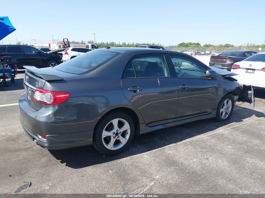 Vin: 2t1bu4ee2bc739677, lot: 46389781, toyota corolla s 20114