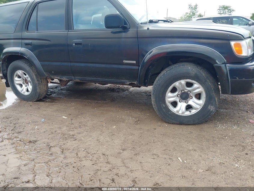 2002 TOYOTA 4RUNNER auction photo 6