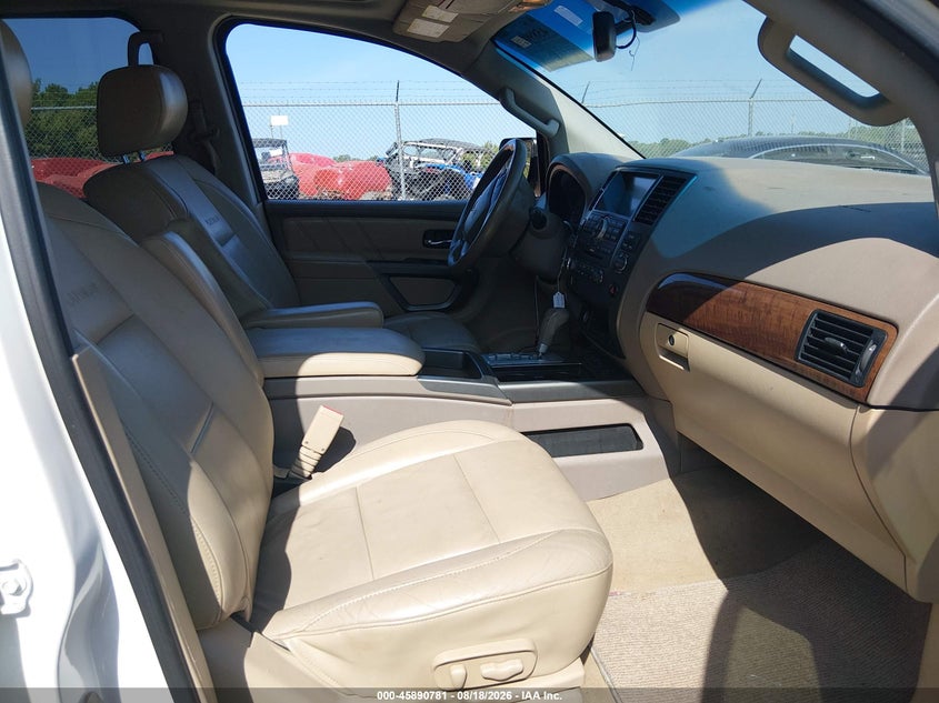 2015 NISSAN ARMADA auction photo 5