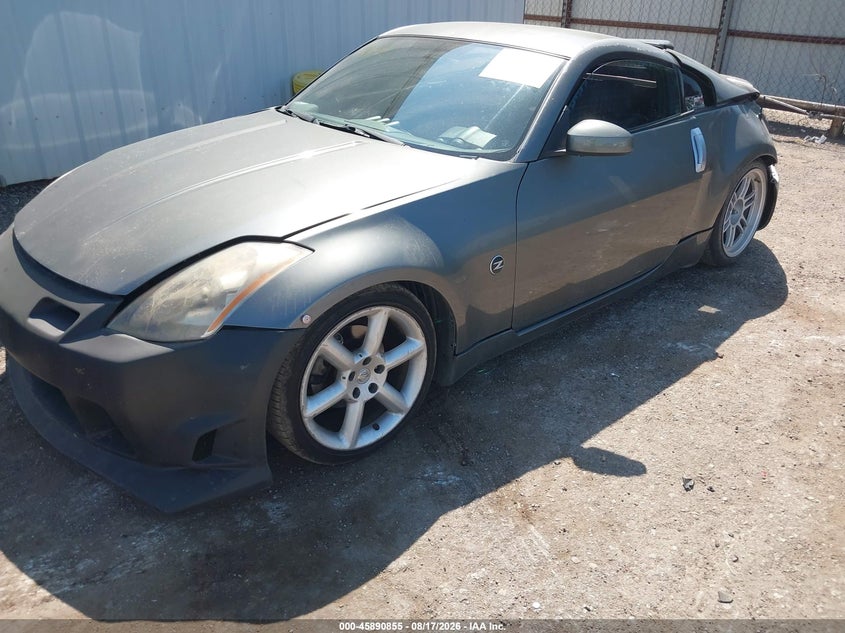 2003 Nissan 350Z Touring, Front End, IAAI, VIN JN1AZ34D13T112272 — photo 2