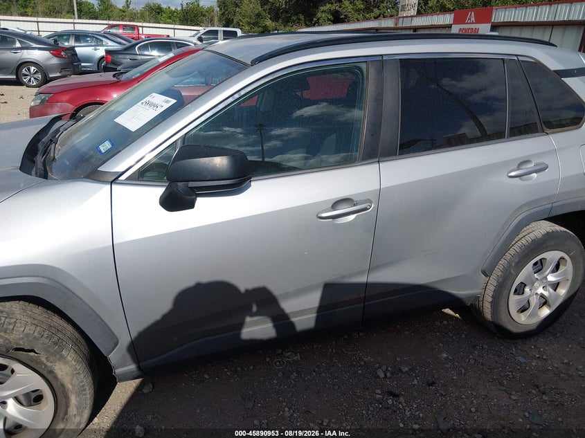 TOYOTA RAV4 - zdjęcie 15
