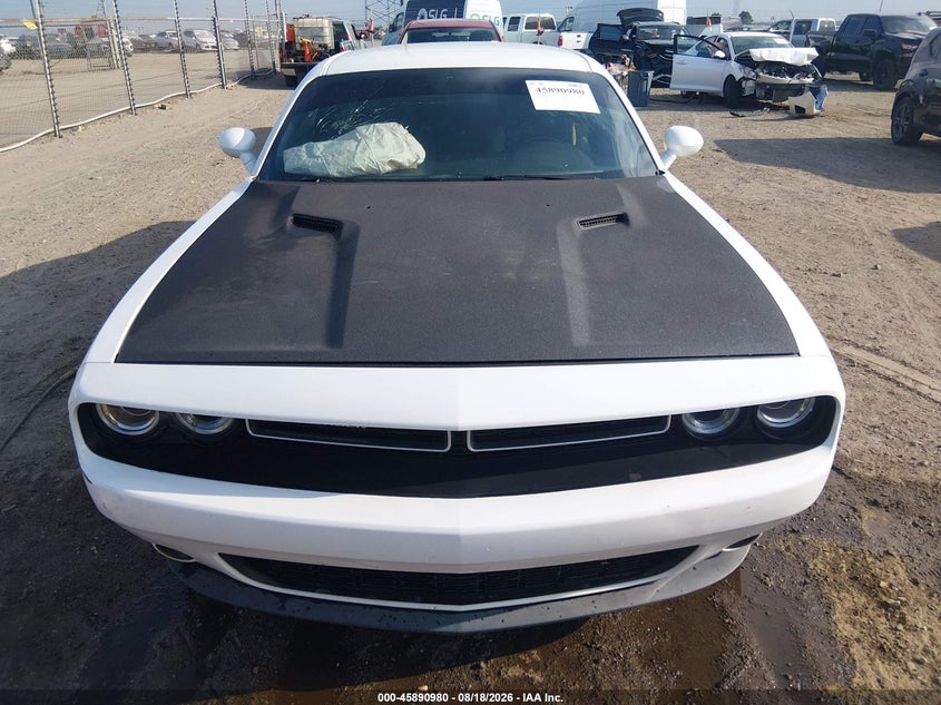 DODGE CHALLENGER - zdjęcie 13