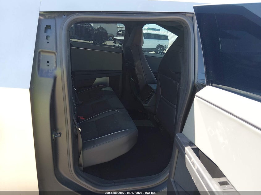 2025 TESLA CYBERTRUCK ALL-WHEEL DRIVE · Фото 8