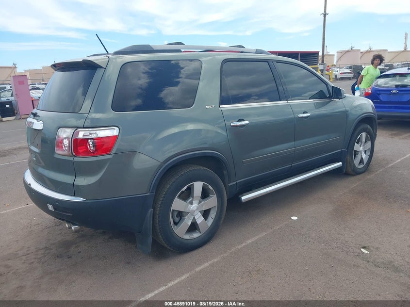 2011 GMC ACADIA auction photo 4