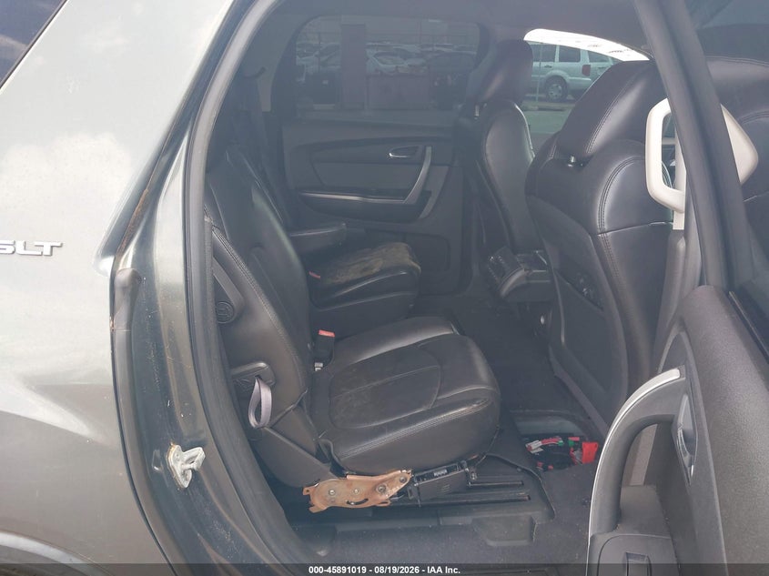 2011 GMC ACADIA auction photo 8