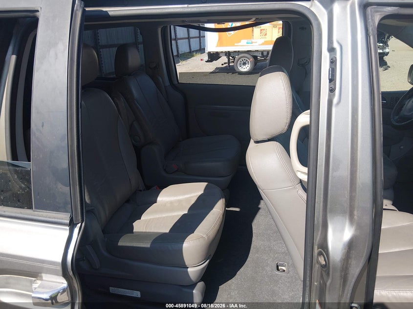 2012 KIA SEDONA auction photo 8