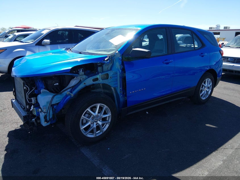 2024 CHEVROLET EQUINOX auction photo 2